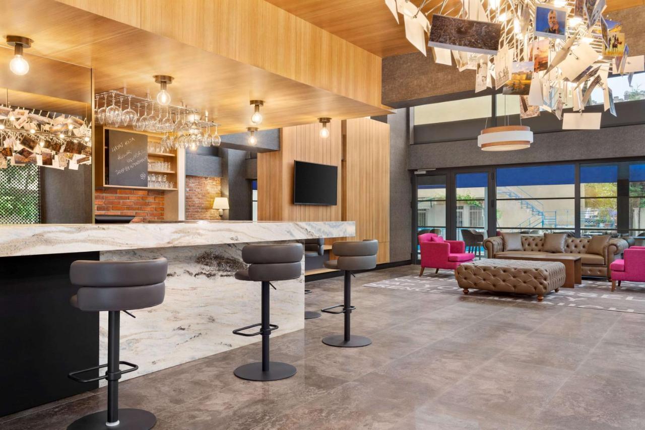Hotel Tryp By Wyndham Istanbul Atasehir Exteriér fotografie